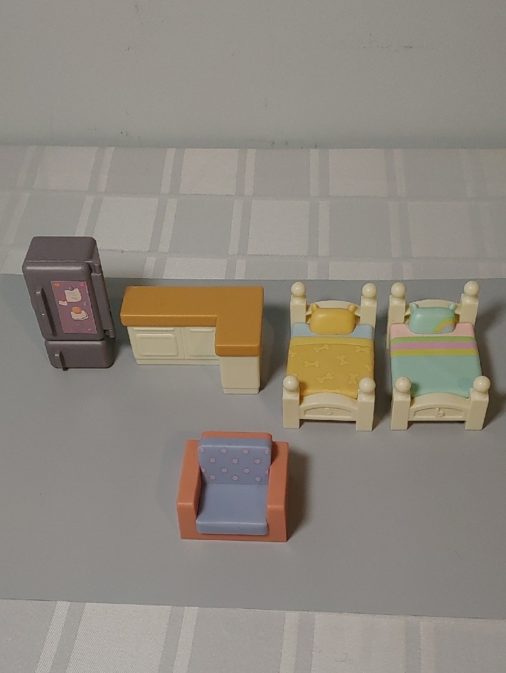 (3/$20)Miniature Dollhouse Bedroom Set - Pastel Beds, Armchair, Kitchen & Fridge